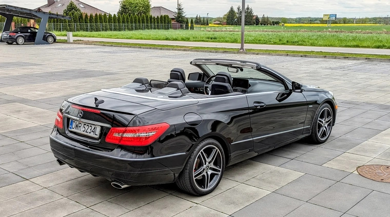 Mercedes-Benz Klasa E cena 64900 przebieg: 191000, rok produkcji 2013 z Tarnów małe 191